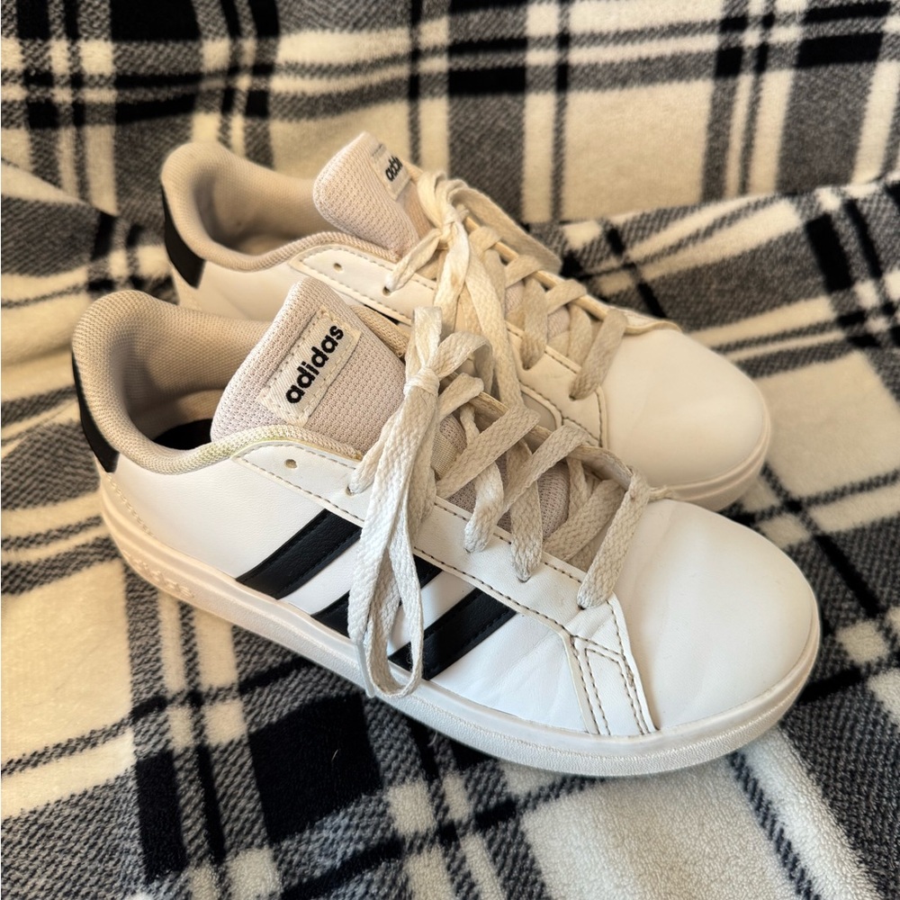 Boys Sneakers - Picture 3 of 10